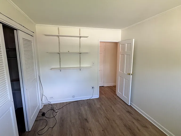 358 Wilshire St — Photo 16