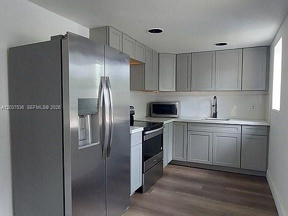 5th image of 6151 SW 35th St #1