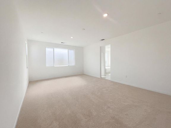 4th image of 10872 Coral Reef Ln