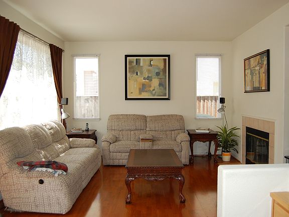 9 ft high family room