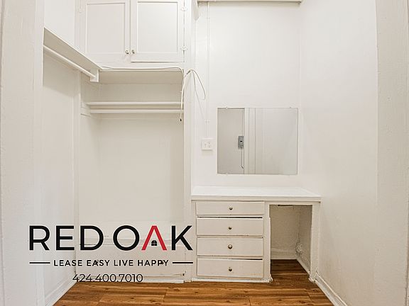 4th image of 425427 S Grand View St #7106