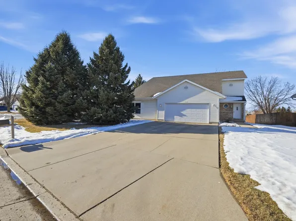 602 Tower Dr, Sun Prairie, WI 53590