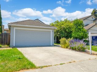 385 Robin Cir, Vacaville, CA