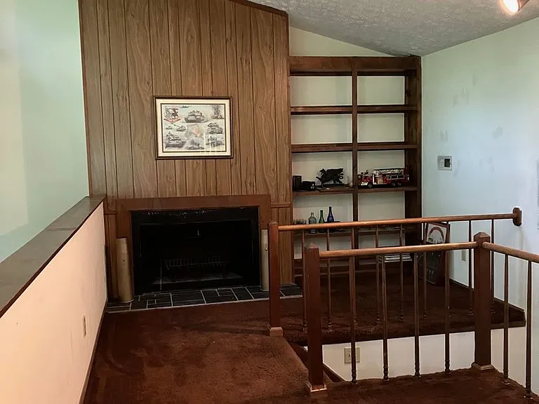 4852 Rosewell Dr — Photo 27