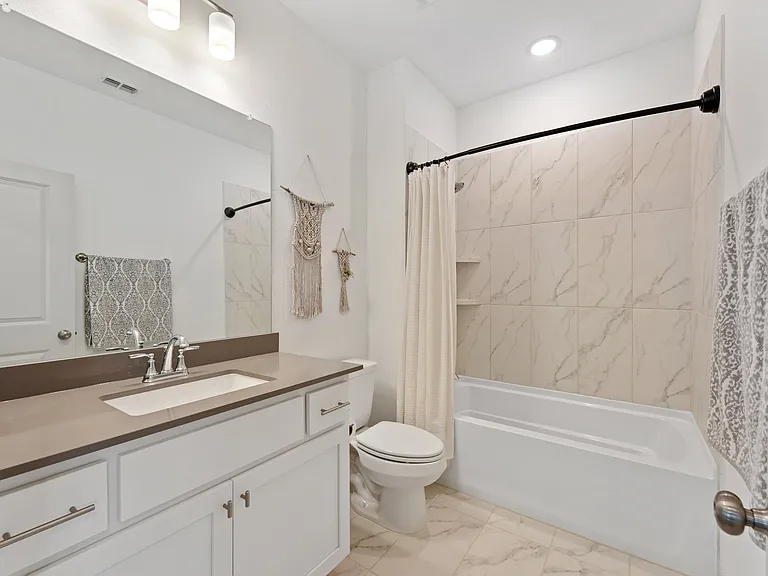 6028 Silverado Trl — Photo 18