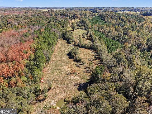2nd image of 283 Winding Rd