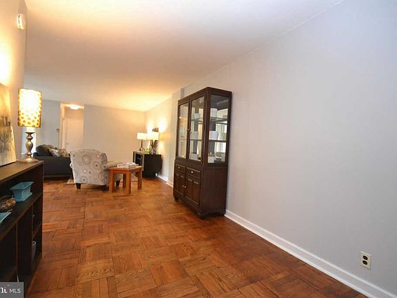 3rd image of 80 W Baltimore Ave APT B105