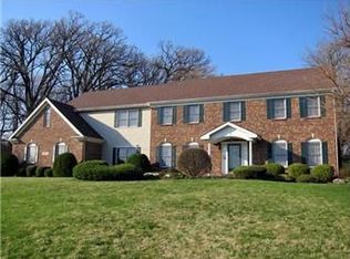 40W768 Aberdeen Ln, St Charles, IL