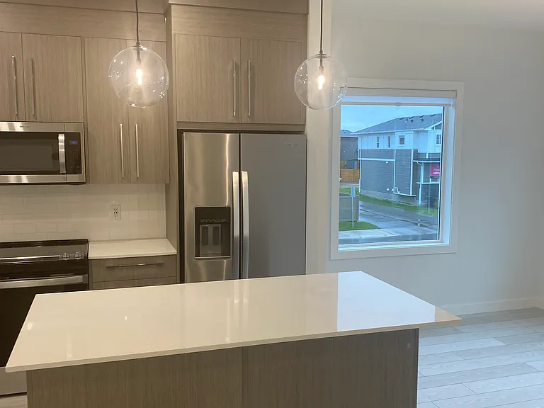 280 Chelsea Rd — Photo 6