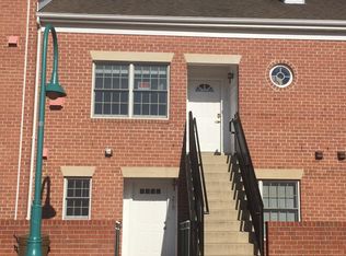 6916 Fairfax Dr Unit 310, Arlington, VA 22213