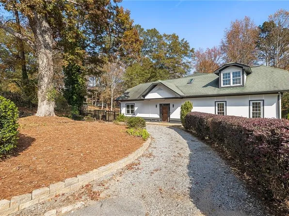 14440 Cogburn Rd, Milton, GA 30004