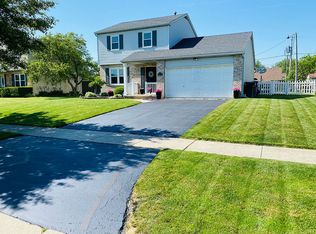 2835 Hartley St, Oregon, OH 43616