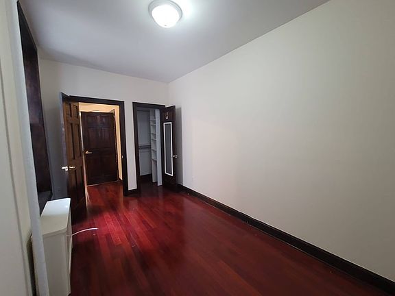 4th image of 250 W 78th St APT 4CR