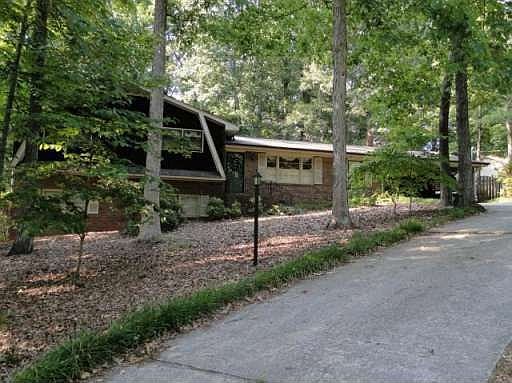 3rd image of 1150 Vermillion Ln SW