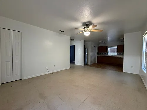 3102 W Reynolds St Photo 1