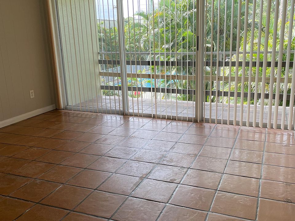 1st image of 1852A Golf View Ave #13
