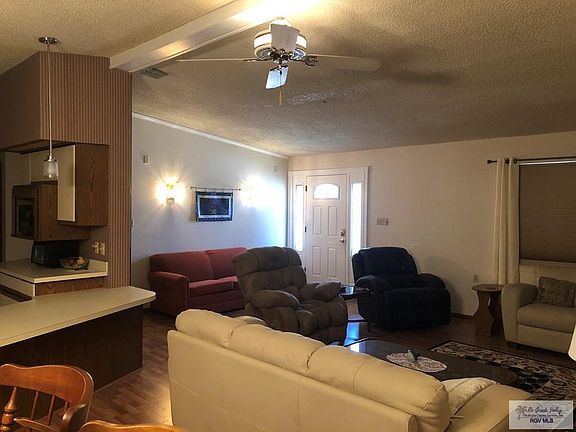 3rd image of 1937 W Michigan Dr