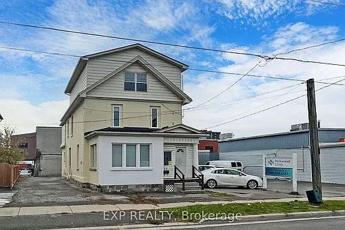 15 Colborne St E Photo 1