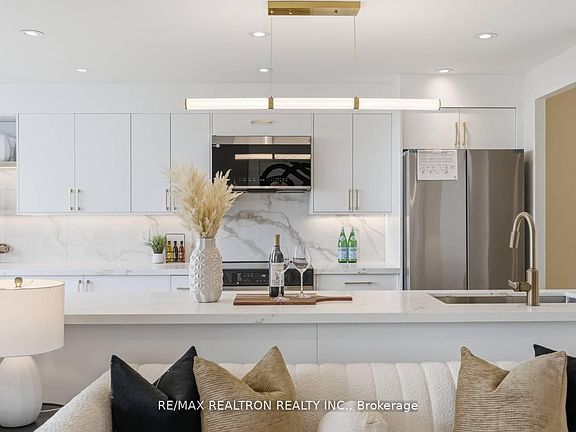 5th image of 110 Promenade Cir #805