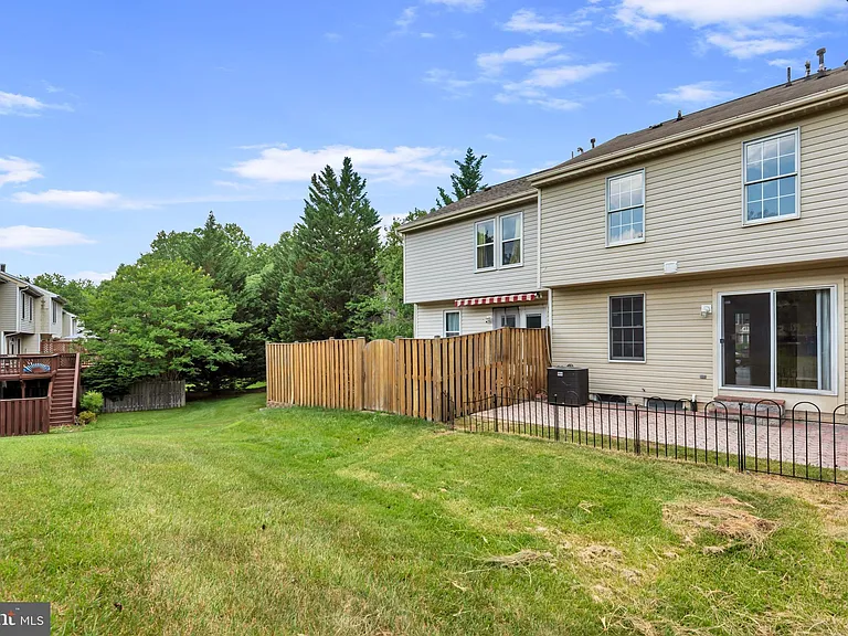 7920 Brightlight Pl — Photo 39