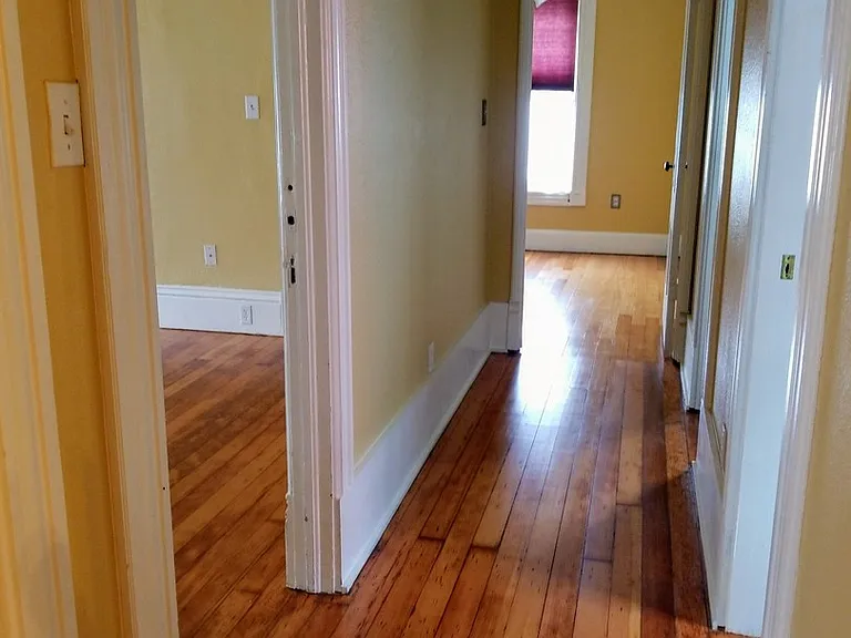 1632 State St — Photo 21