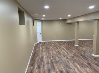 15 Dickerson Ln, Old Bridge, NJ 08857