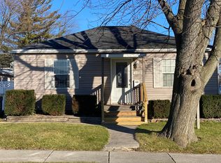 9110 Corliss Ave, Sturtevant, WI 53177