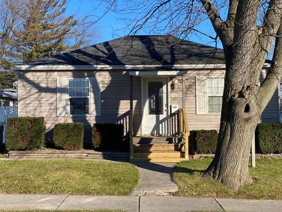 9110 Corliss Ave, Sturtevant, WI 53177