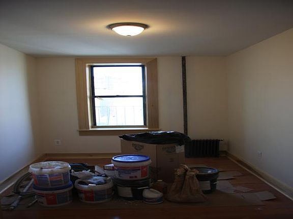 5th image of 100 Woodruff Ave APT 6C