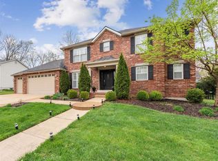 336 Eugenia St, Saint Louis, MO 63141