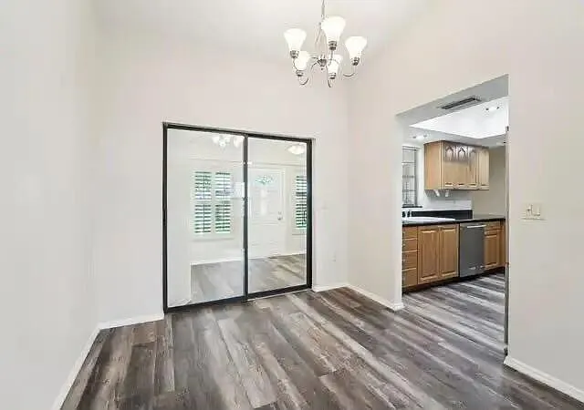 8124 Glenbrooke Pl — Photo 3