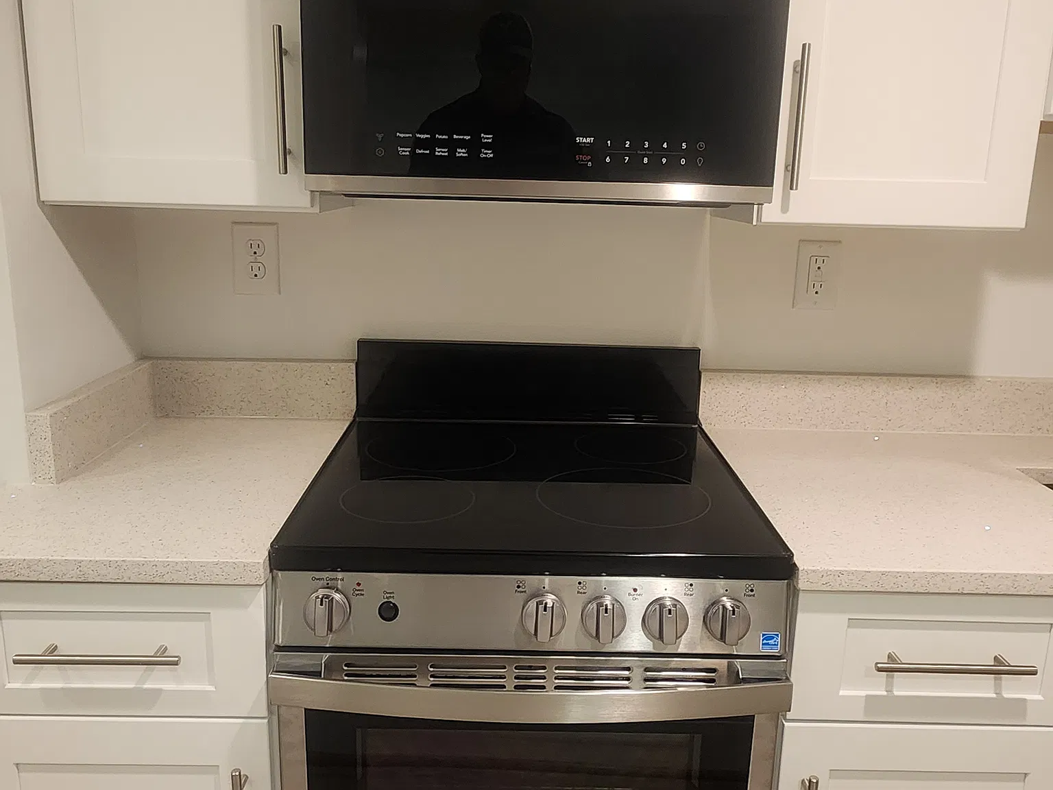 2 bed, $2,899 — Photo 4