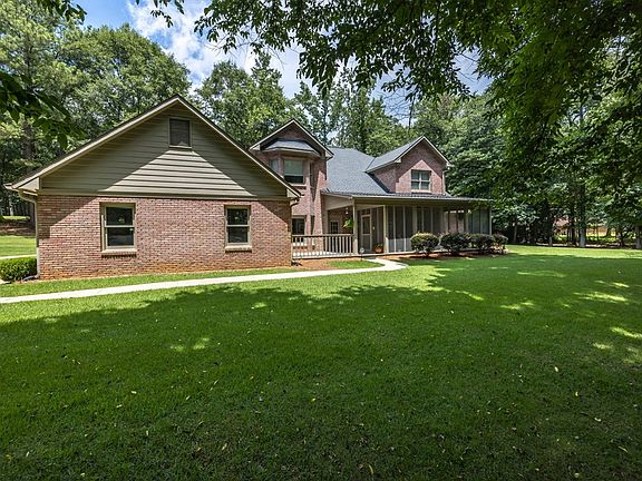4th image of 8193 Chapel Lake Dr