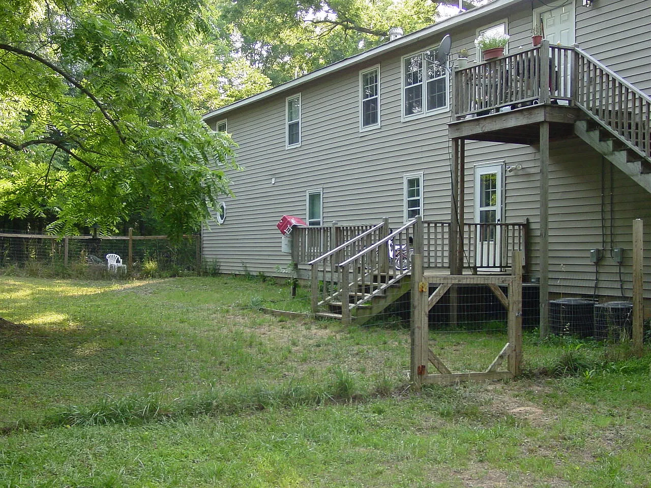 3 bed, 1350 sqft, $1,345 — Photo 4