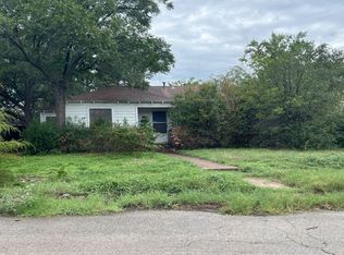 1717 Brittain St, Fort Worth, TX 76111