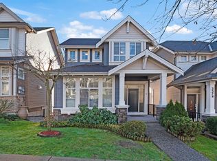 3376 Watkins Ave, Coquitlam, BC V3E 0H5