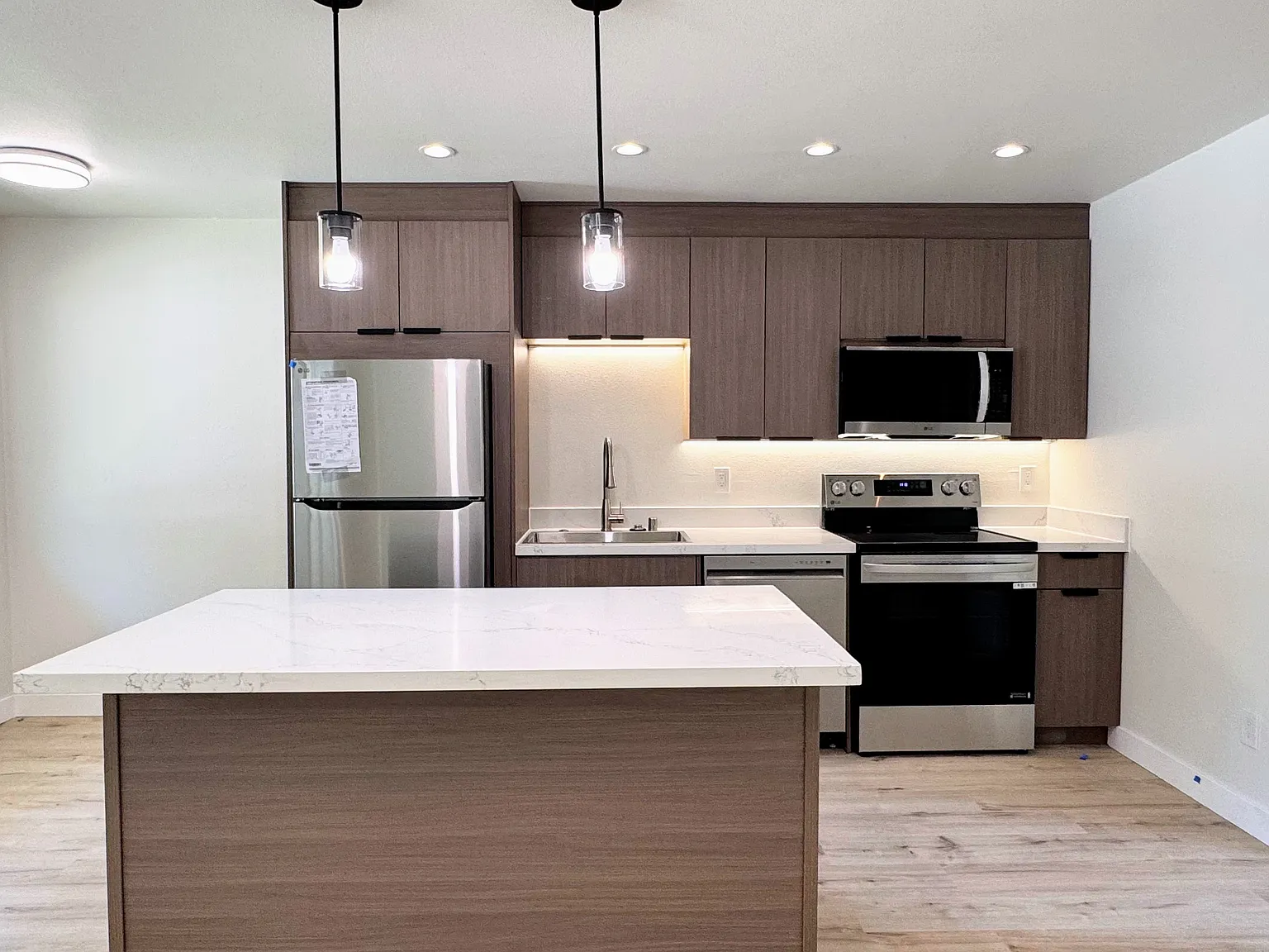 1 bed, 580 sqft, $1,695 — Photo 4