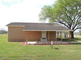 501 Carlson Cir, Wharton, TX 77488