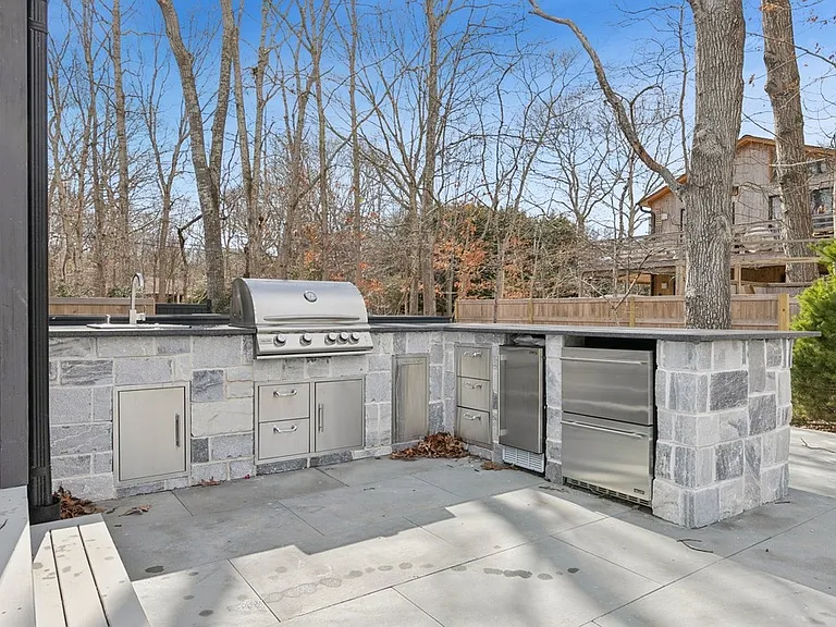 167 Underwood Dr — Photo 24