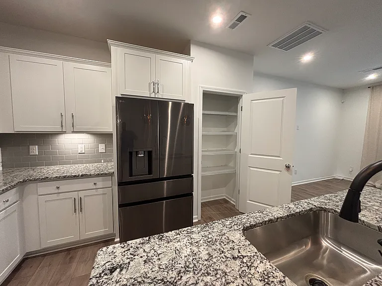 10312 Guardian Dr — Photo 9