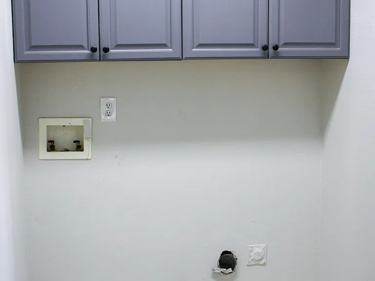 809 Marshall Dr — Photo 17
