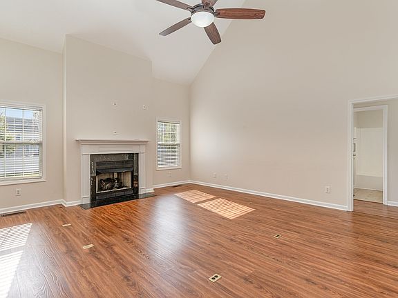 5th image of 1231 Wentworth Dr