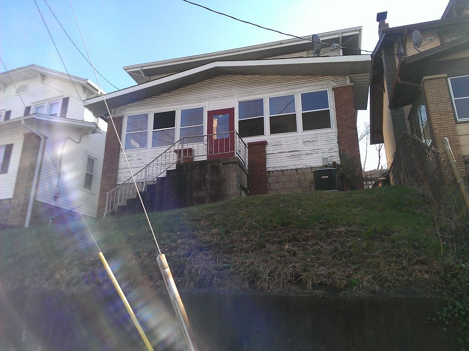 1st image of 806 West Ave