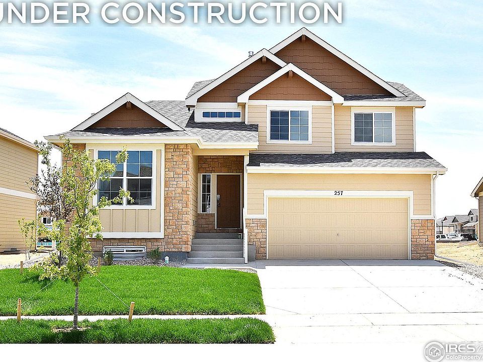 1st image of 441 Aurelia Dr