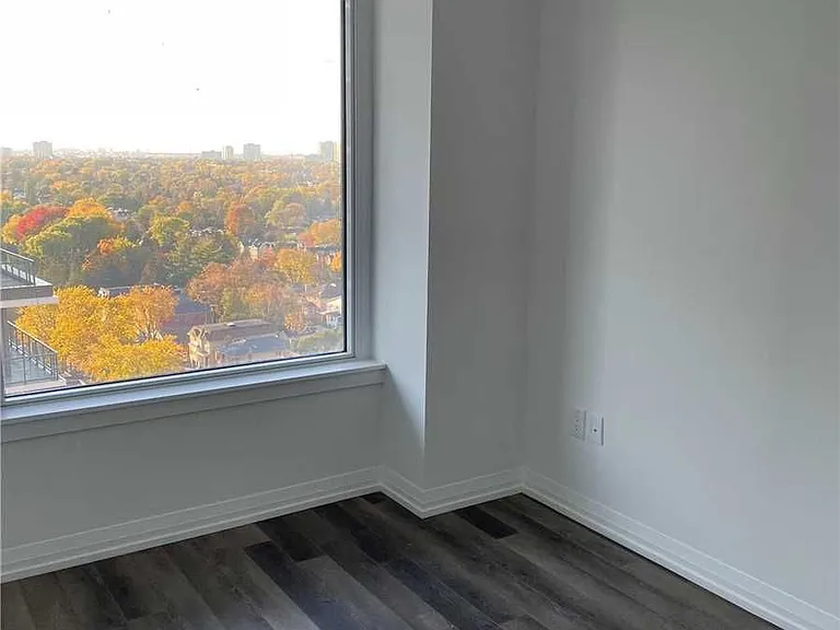 75 Canterbury Pl #1907 — Photo 8