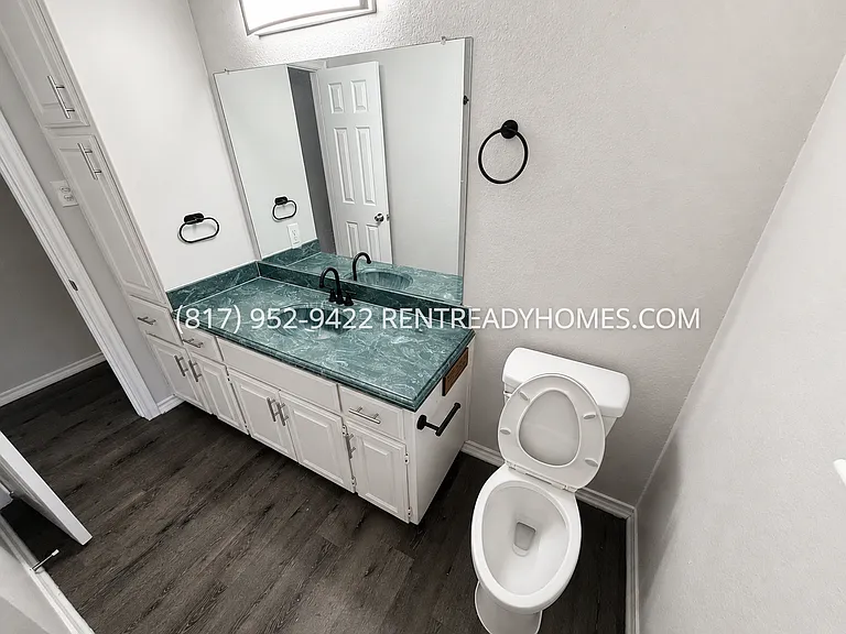 120 Clover Ln — Photo 5
