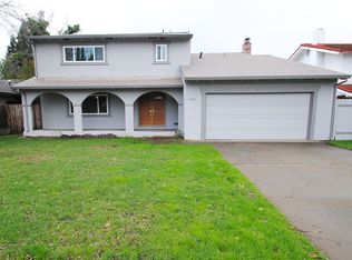 2524 Queenwood Dr, Rancho Cordova, CA 95670
