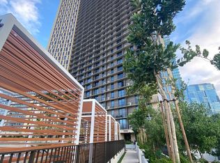 987 Queen St #1708, Honolulu, HI 96814