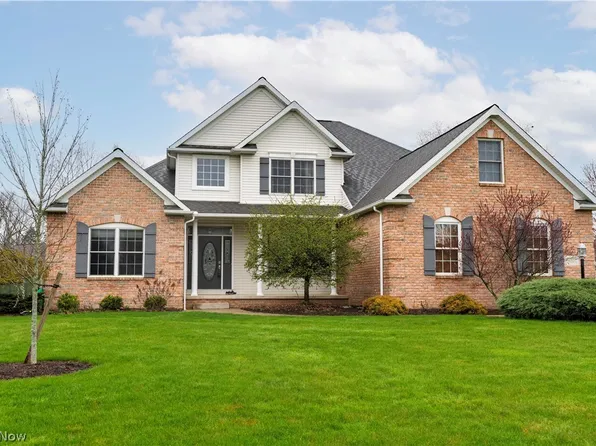 5001 Amesbury Cir NW, Massillon, OH 44646
