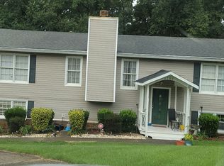 2760 Broxton Mill Ct, Snellville, GA 30039